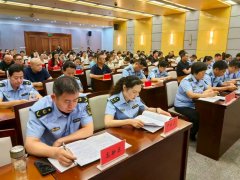 <b>更着眼于长效机制的建立取财产健康成长：此次</b>